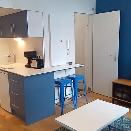 Appartement Studio Avec Mezzanine, à Côté Du Gros Horloge